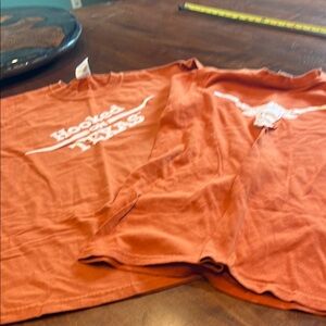 Lone Horns Burnt Orange Graphic T-Shirts University of Texas, Austin
